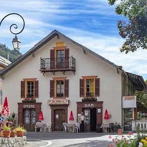 https://gite-le-pelens.fr-provencehotel.com